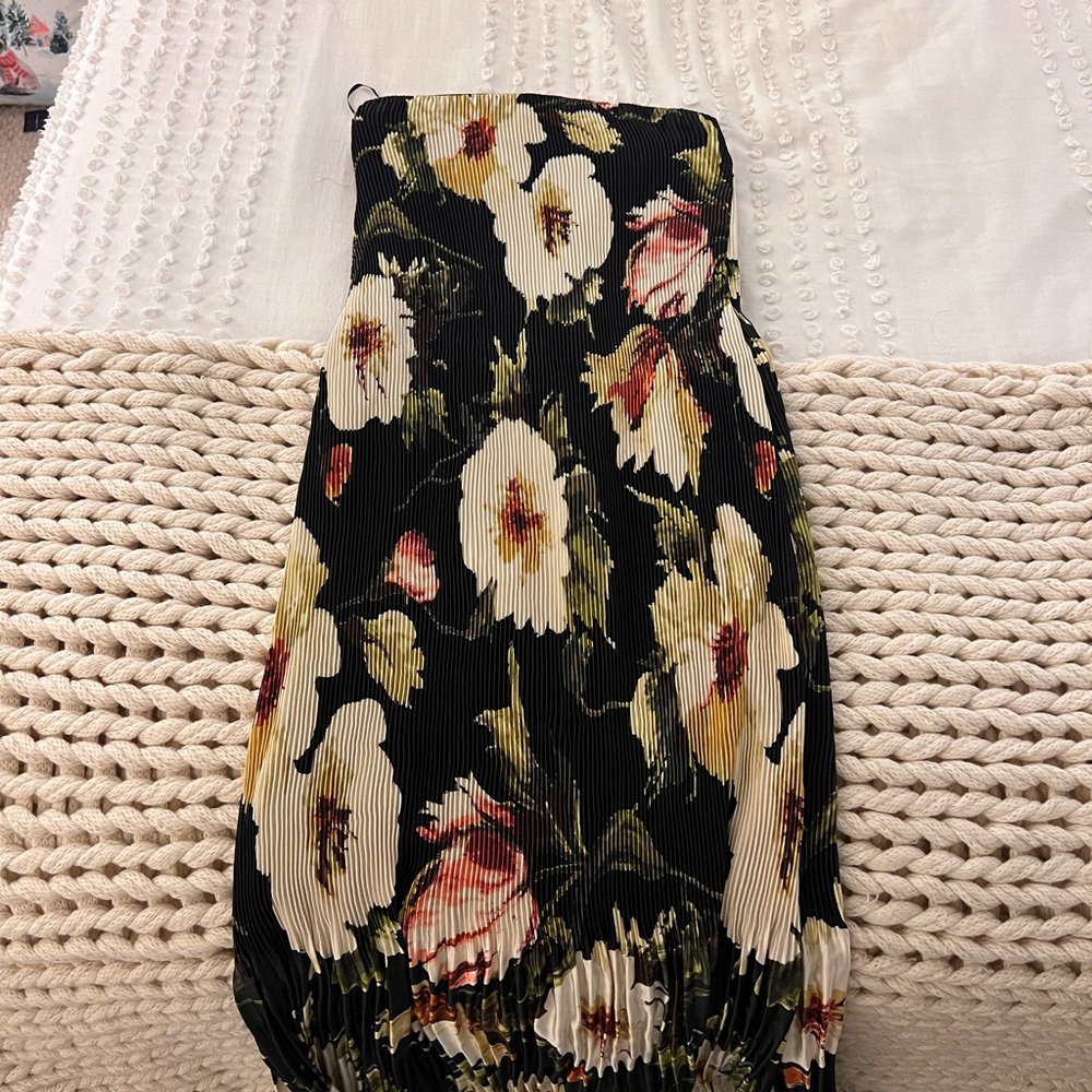 Abercrombie & Fitch strapless midi dress